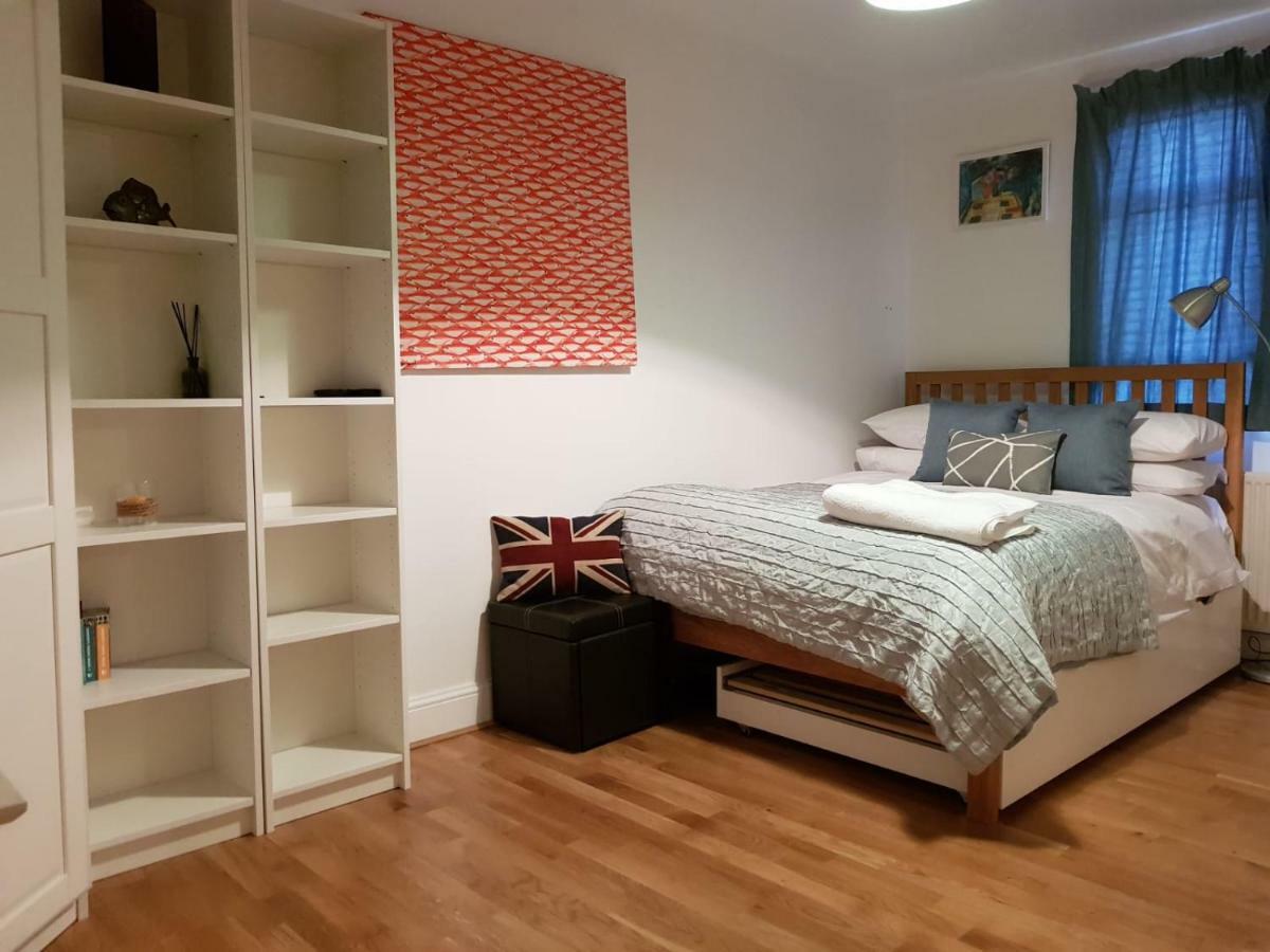 Vauxhall Walk Hotel Лондон Екстериор снимка