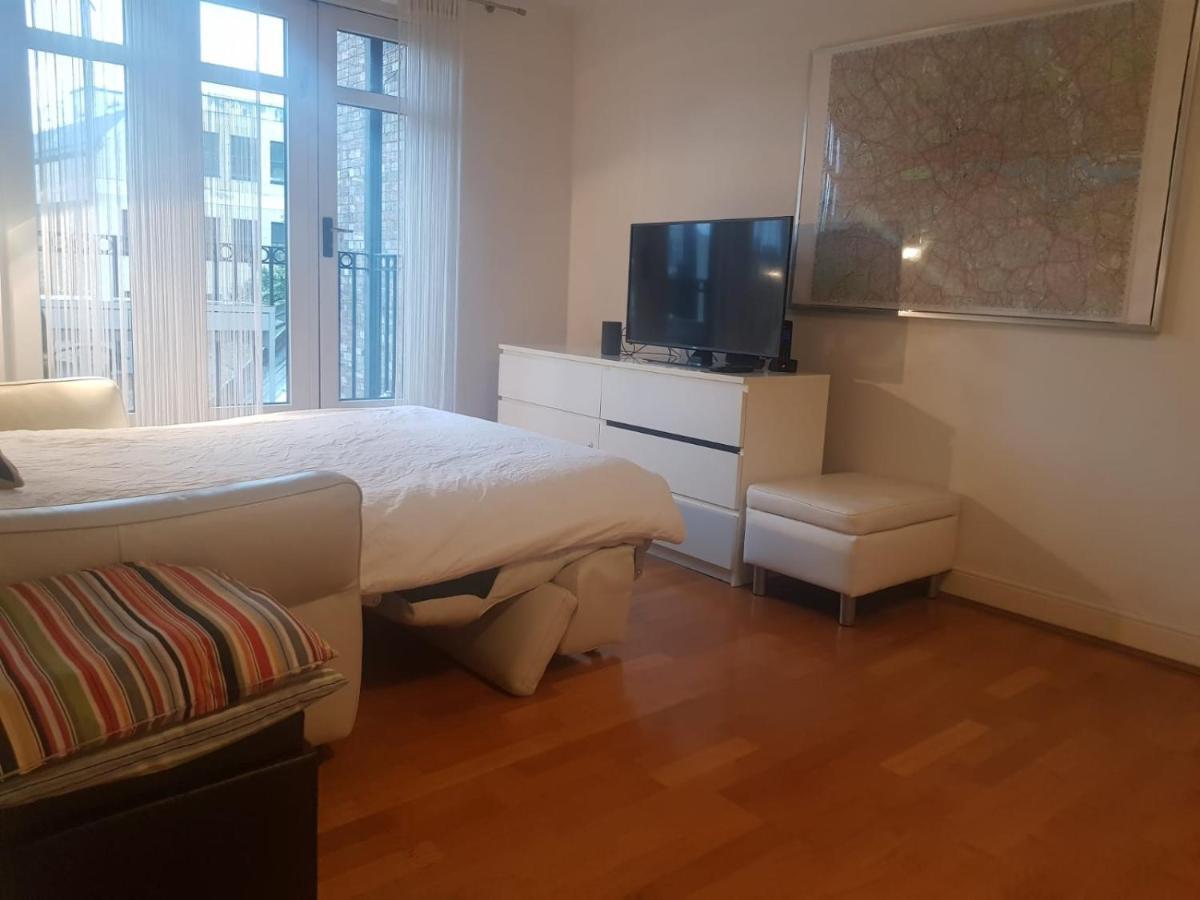 Vauxhall Walk Hotel Лондон Екстериор снимка